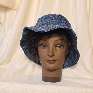Lei Navy Patterned Women's Bucket Hat